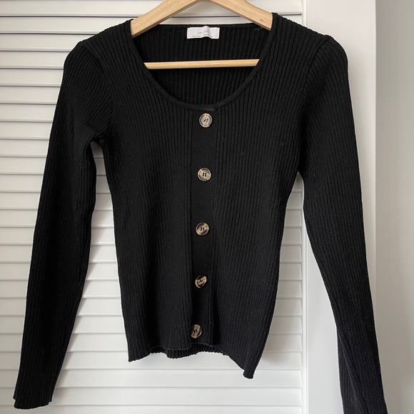 Oak + Fort Long Sleeve Ribbed Button Sweater - Picture 1 of 3